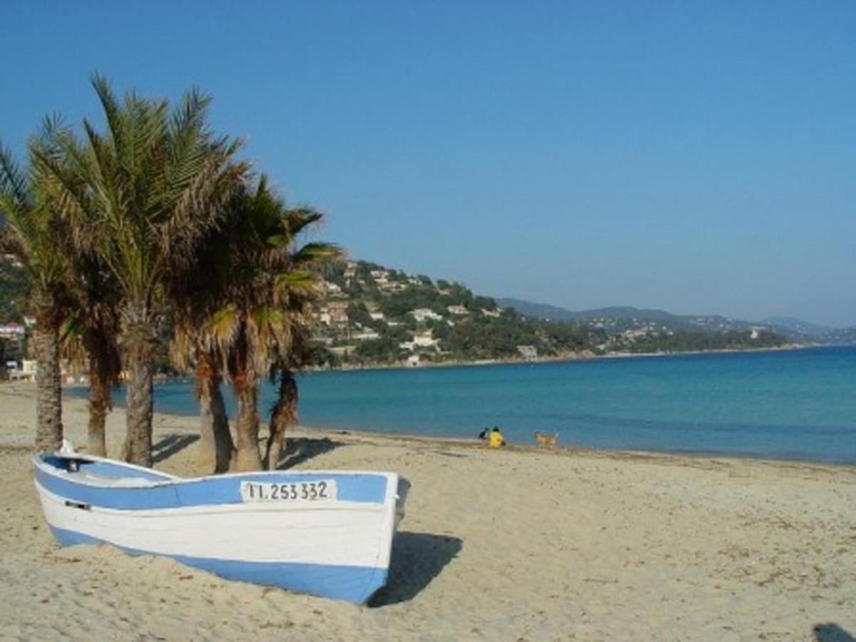 Studio Coin Nuit Proche Plage Avec Parking - Le Lavandou - Fr-1-251-83 Apartment Bagian luar foto